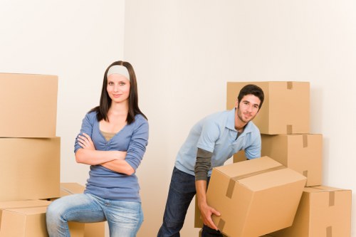 Efficient house move support near Swiss Cottage London