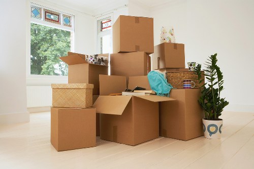 Local moving van for flats and houses near Swiss Cottage